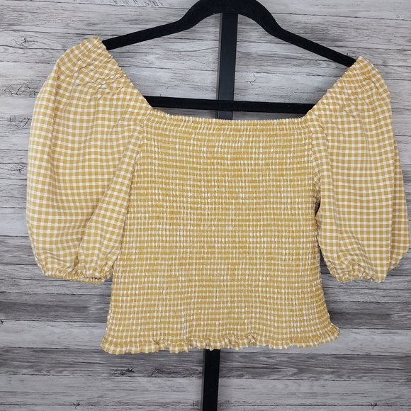Steve Madden BB Dakota sunshine top Size small cropped - Picture 7 of 10
